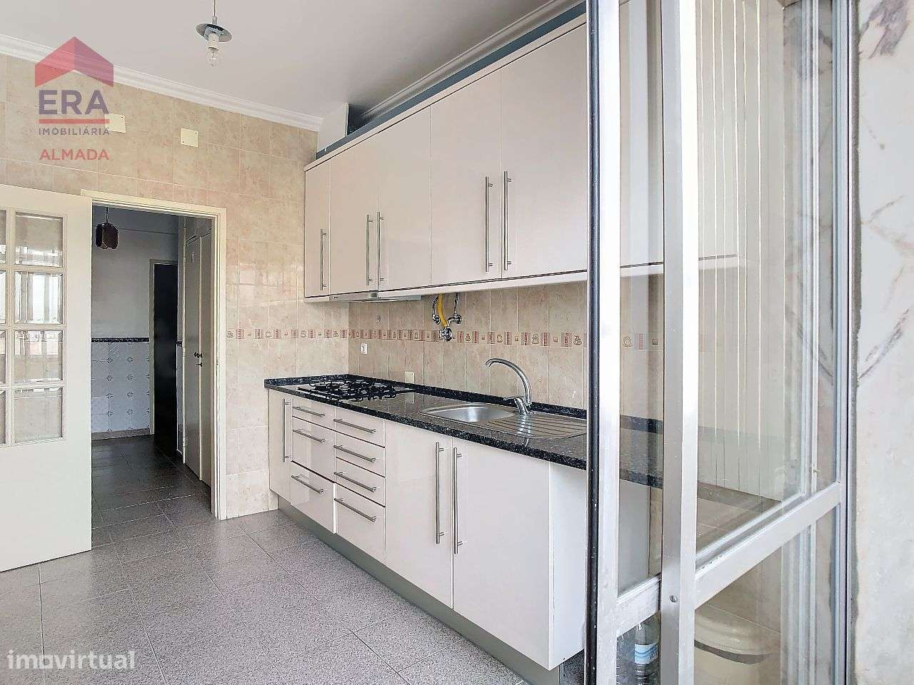 T3 Cova da Piedade - Grande imagem: 4/15