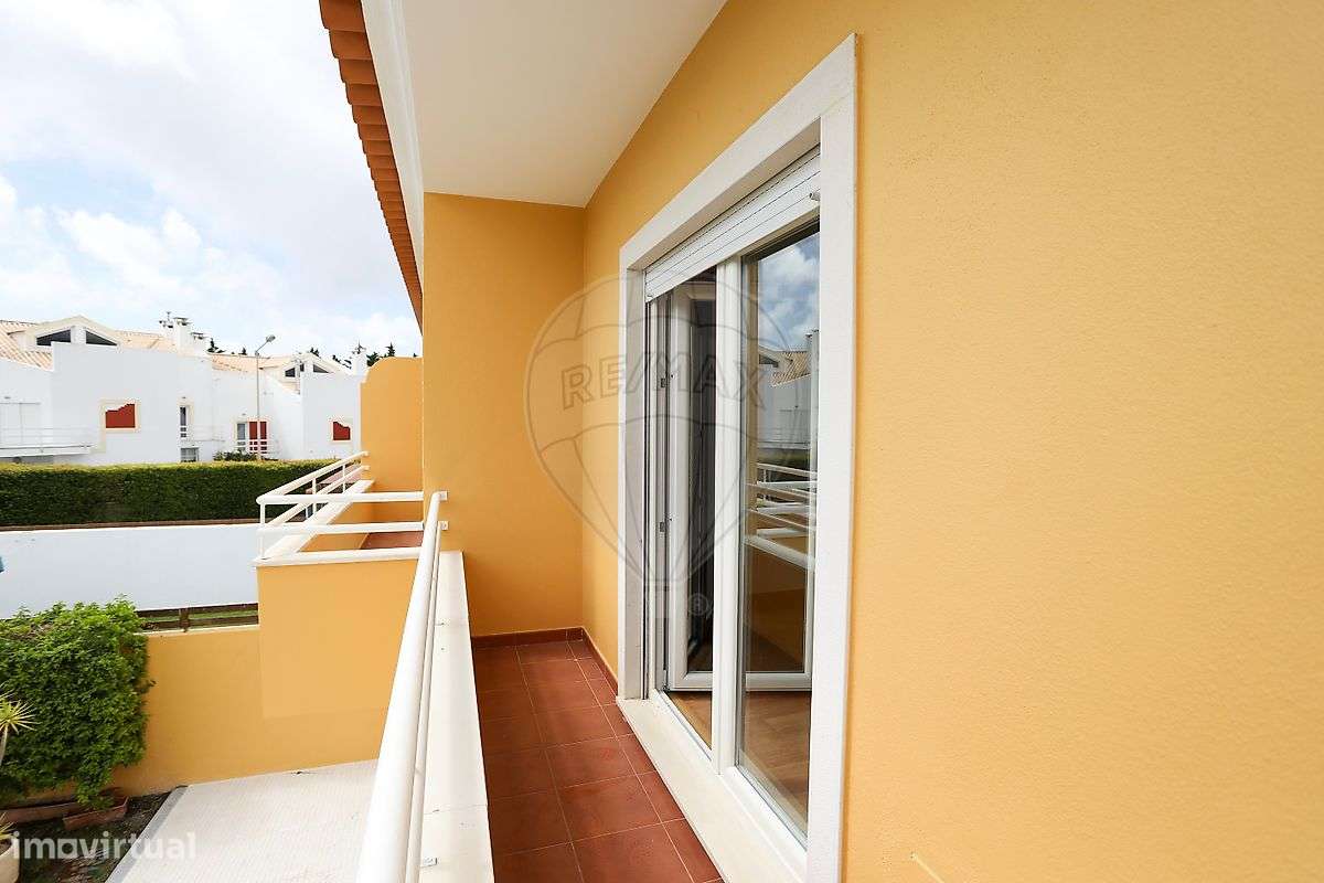 Moradia T5 para venda-15