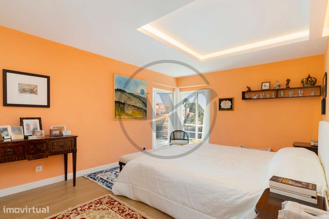 Moradia T5 Remodelada – Luxo no Resort Quinta da Penha Longa-16