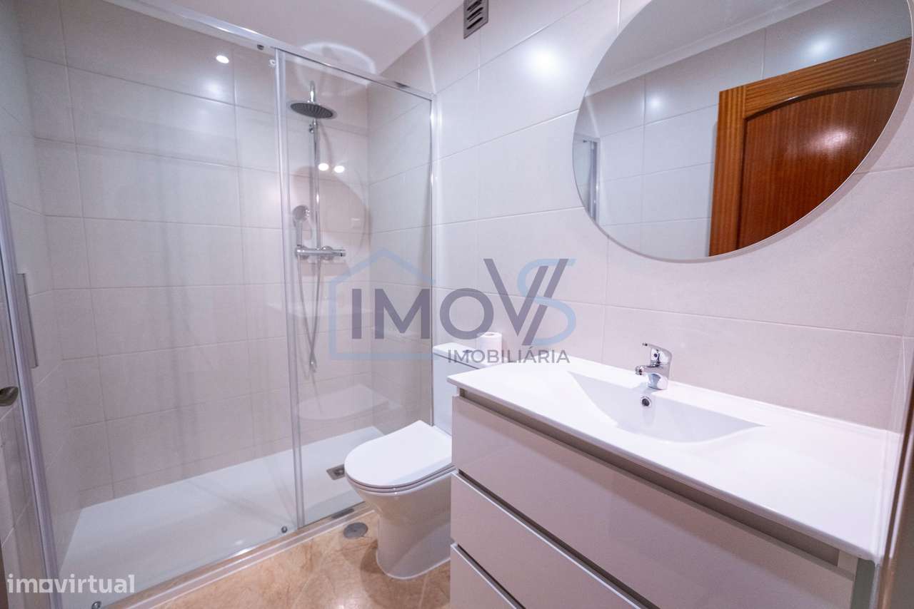 Apartamento T3 completamente renovado no centro de  Ferreira do Zêzere-24