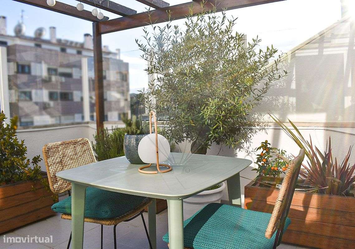 Apartamento T1 para arrendamento - Grande imagem: 2/22