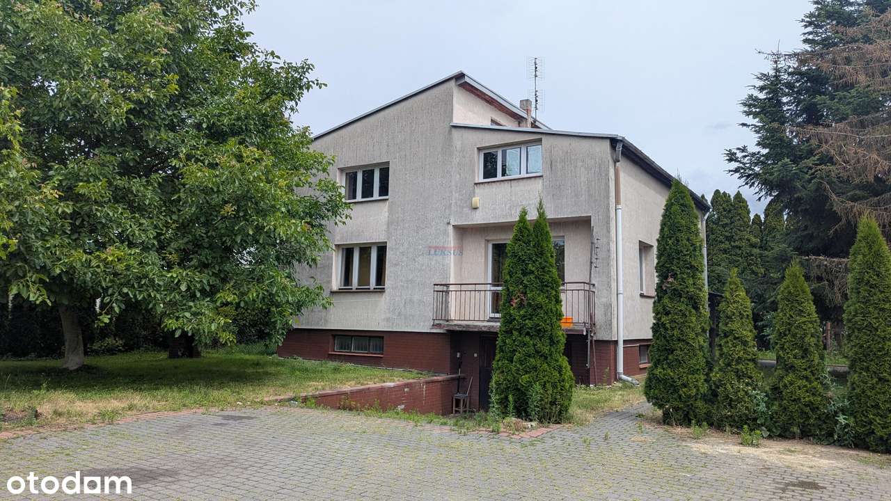 Na sprzedaż dom jednorodzinny 180 m² z dużą działką – do remontu