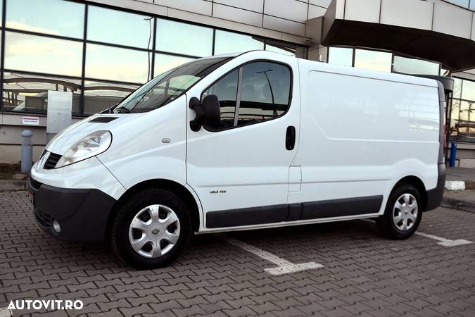 Renault Trafic - 2