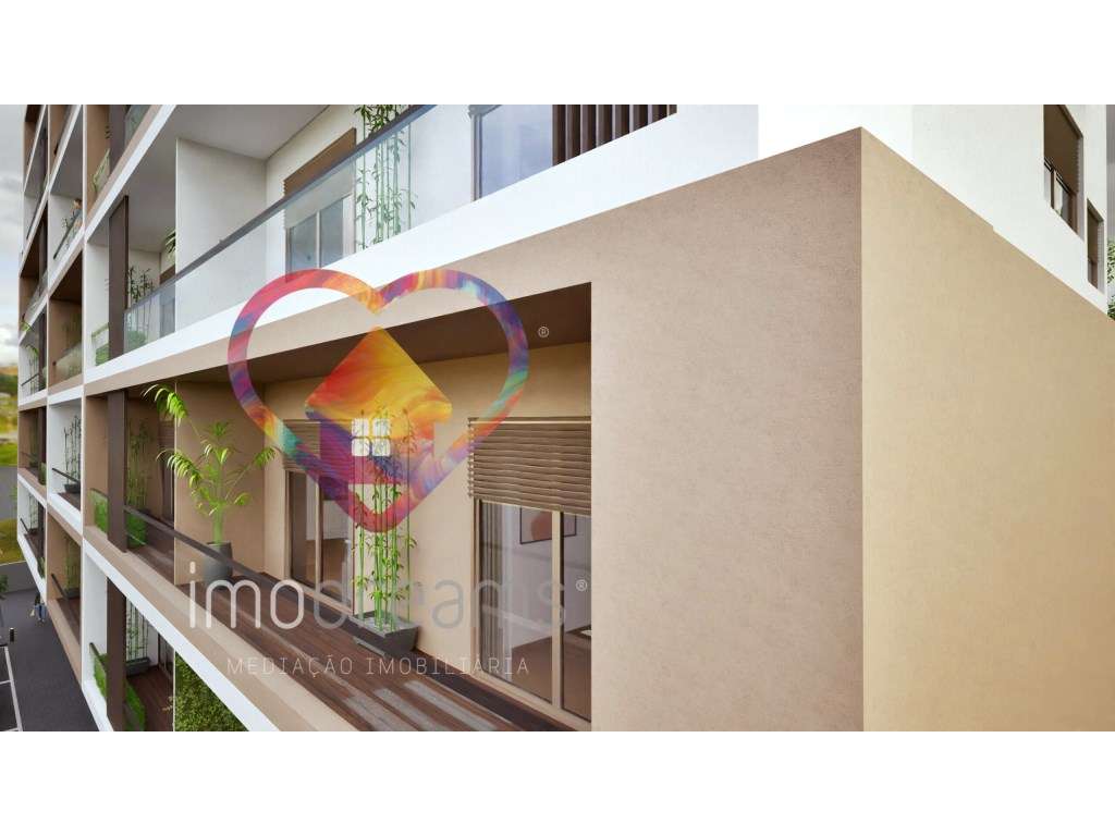 Apartamento T3 c/ Varanda em Oliveira de Azeméis, Aveiro-7