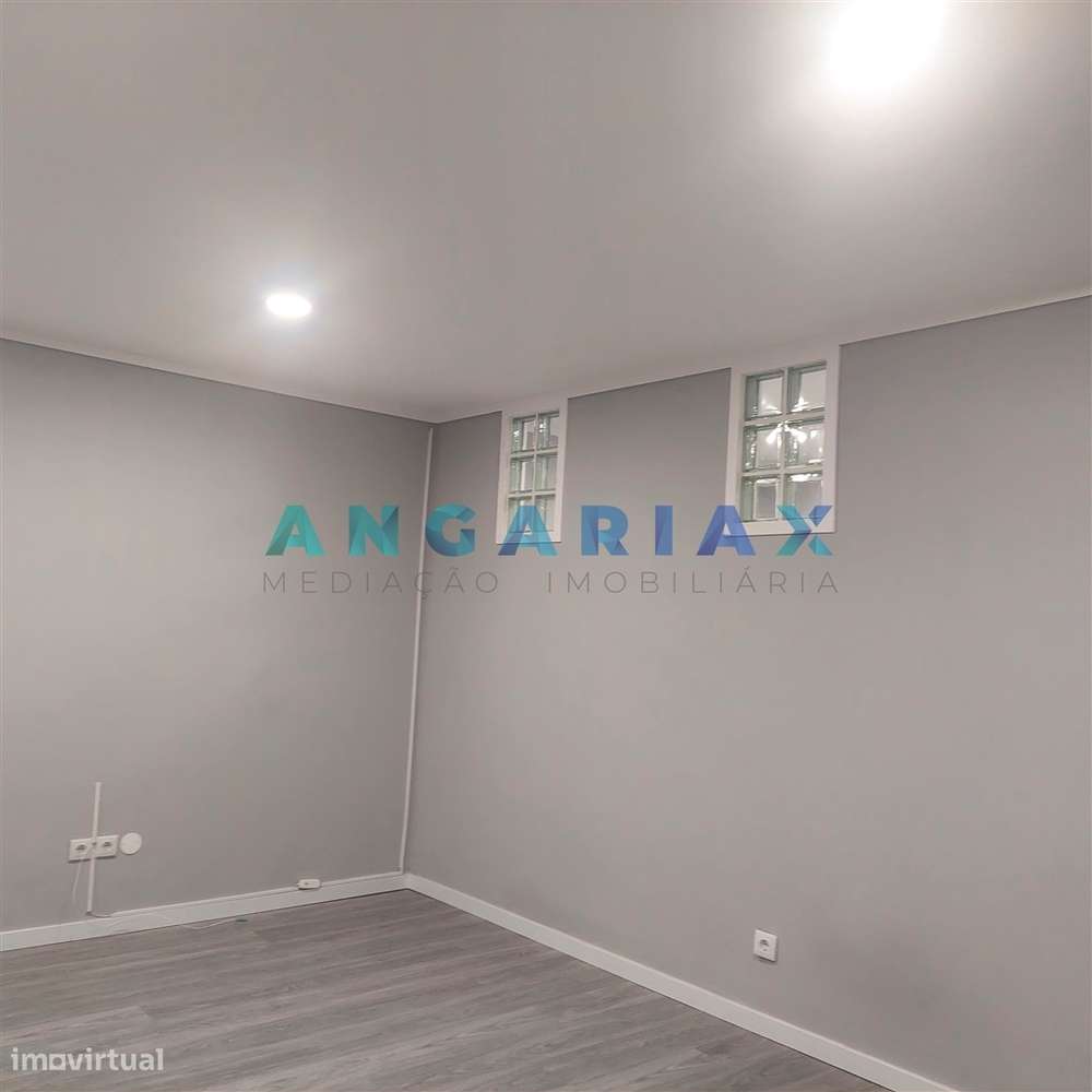 ANG1555 - Andar de Moradia T1 para Arrendamento em Mira de Aire, Porto - Grande imagem: 3/6