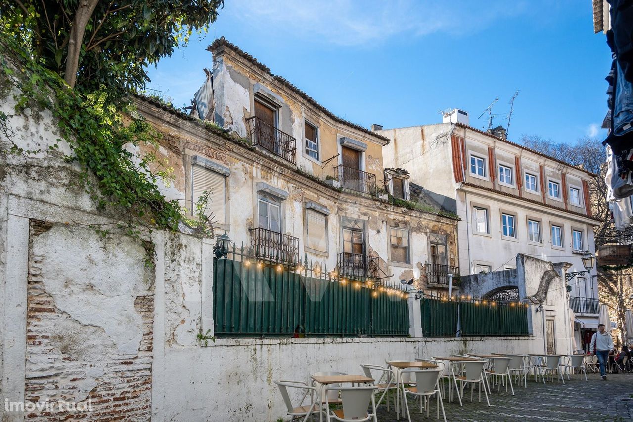 Palacete ao Castelo de São Jorge, Travessa de São Bartolomeu