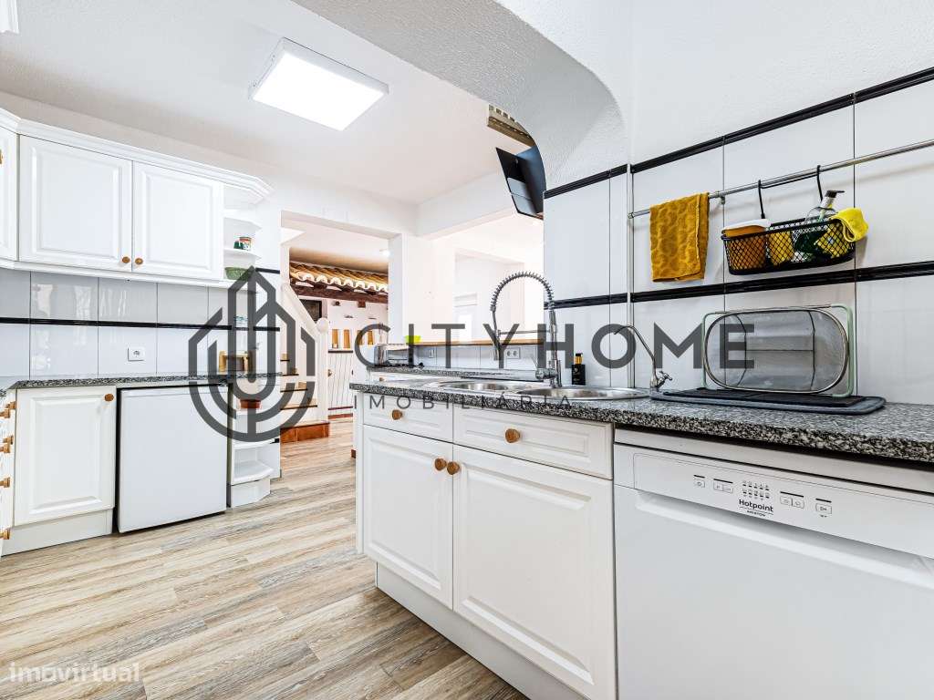 Moradia isolada T3 com piscina - Grande imagem: 4/40