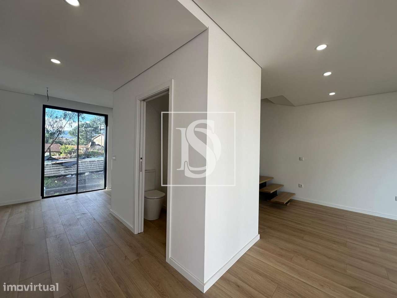 Moradia geminada T2 em Lijó, Barcelos-4