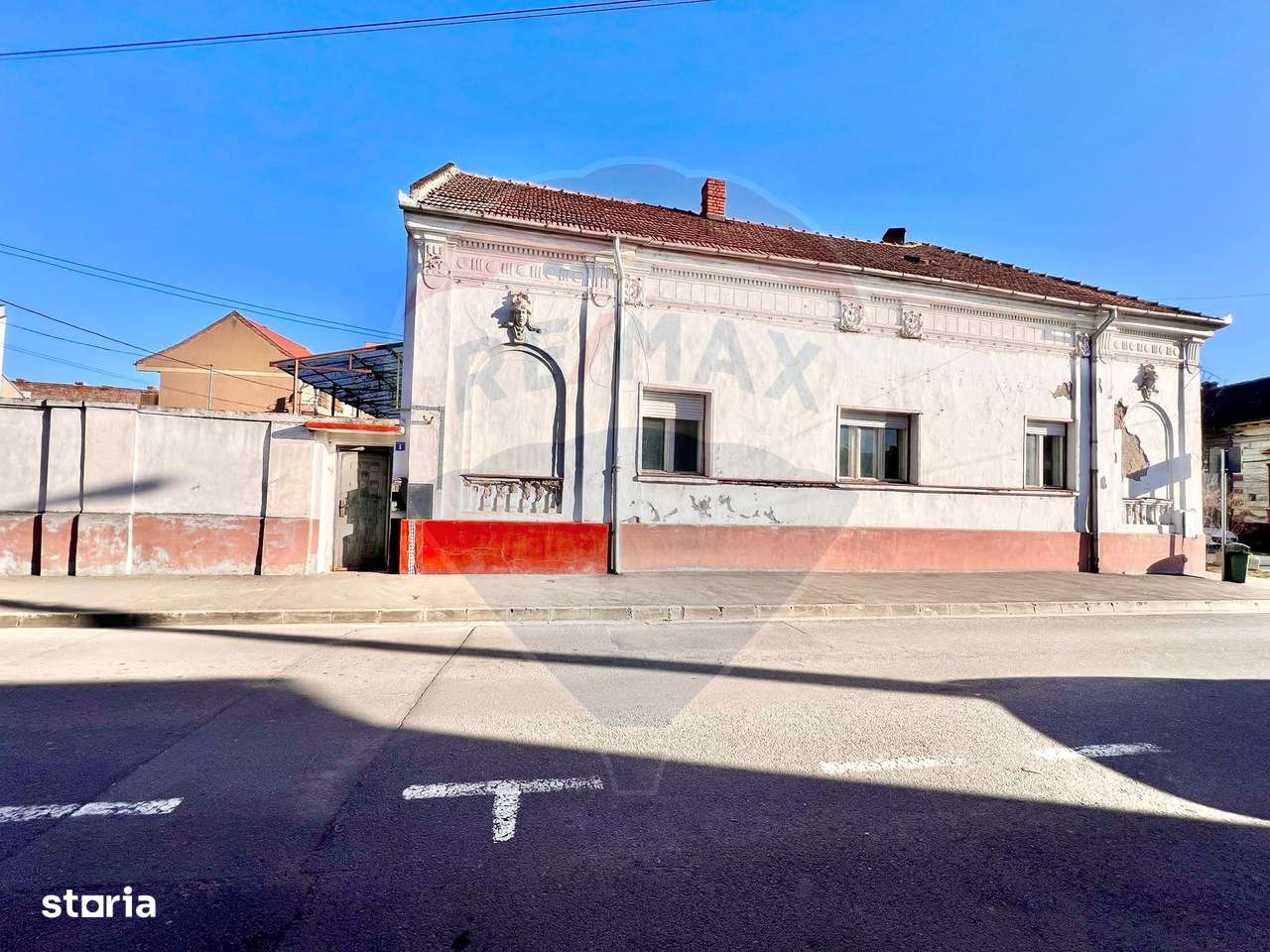 De vânzare casă cu 4 camere, Ultracentral, str Mihai Eminescu-18