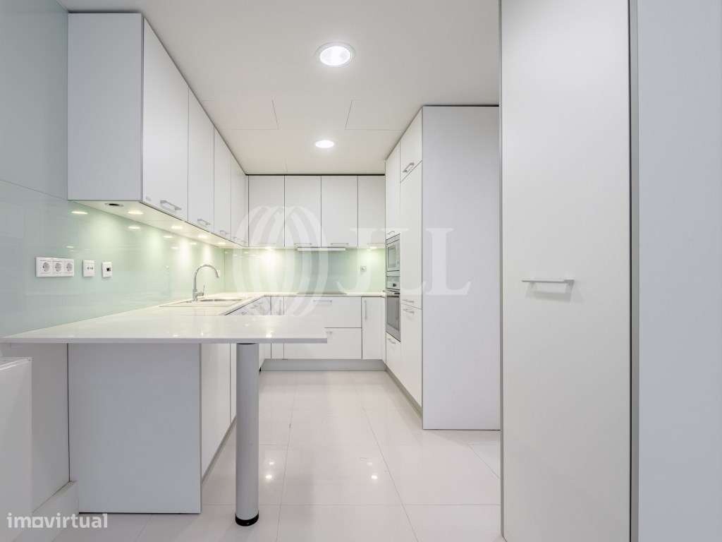 Moradia T3 com jardim e garagem na Foz, Porto - Grande imagem: 5/31