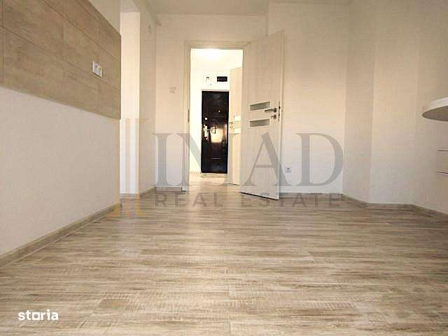Vanzare apartament et 1, 4 cam 125 mp, complet renovat in Targoviste.-9