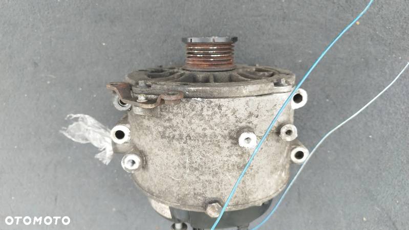 MERCEDES 2.7CDI ALTERNATOR WODNY A0001502550 F-vat - 3