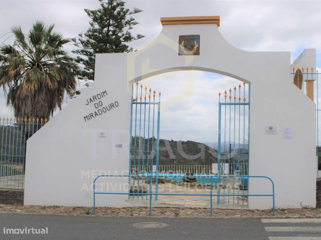 Moradia T1 no Centro da Vila Pitoresca de Barrancos-15