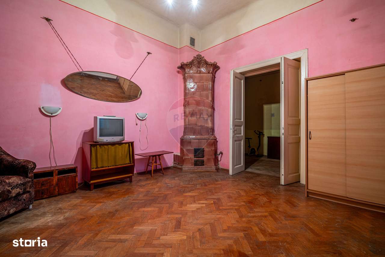 Casa ultracentrală cu 2 camere de vanzare in Ploiesti - Imagine principală: 5/13