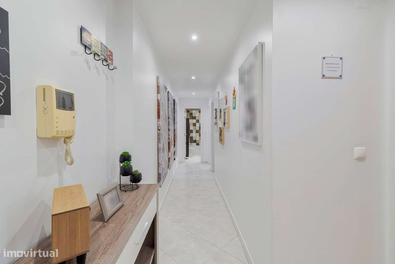 SANTA MARTA DO PINHAL - T2 com Garagem e Arrecadação!-1