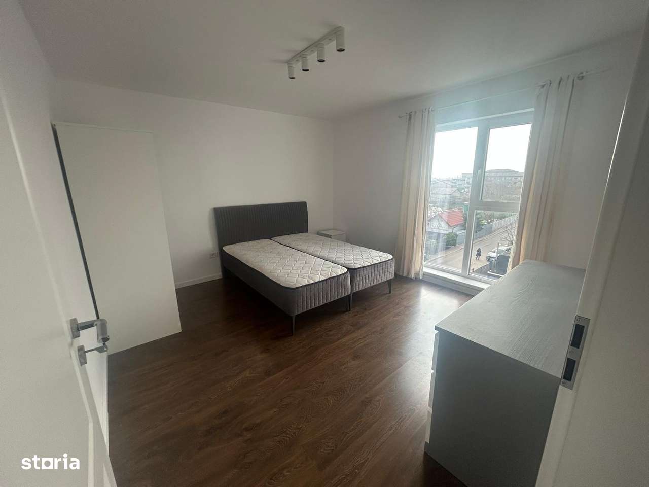 Apartament de vanzare, situat la etajul 3, cu o suprafata de 61.2 mp