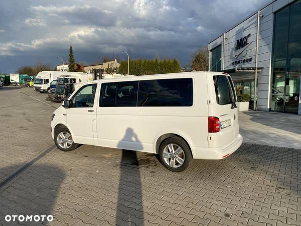 Volkswagen Transporter - 11