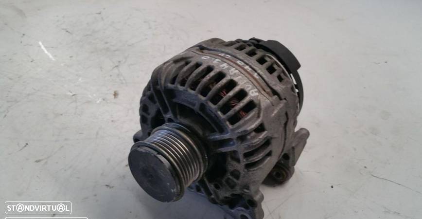 Alternador Audi A4 2.0TDI 140CV - 1