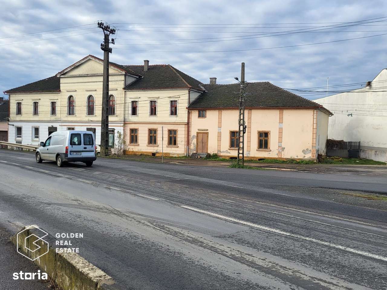 Proprietate tip conac, teren 4468 mp, oras Lipova - Imagine principală: 5/6