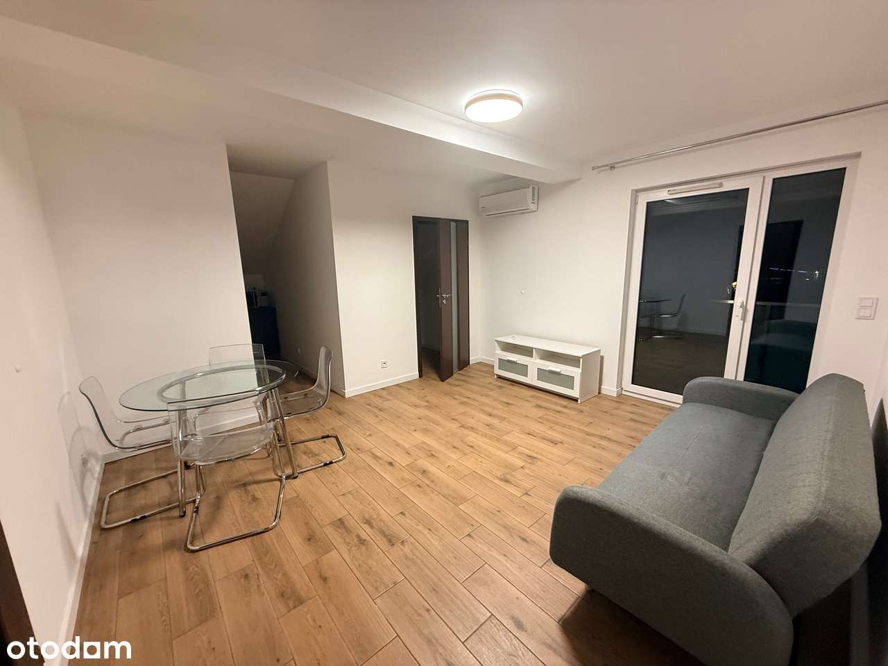 Leszno Jesionowa 3-pokojowe, miejsce parkingowe - Pełny obrazek: 2/9