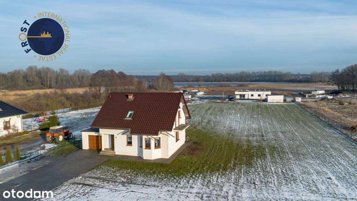 Dom na bardzo dużej działce obok jeziora i lasu-16