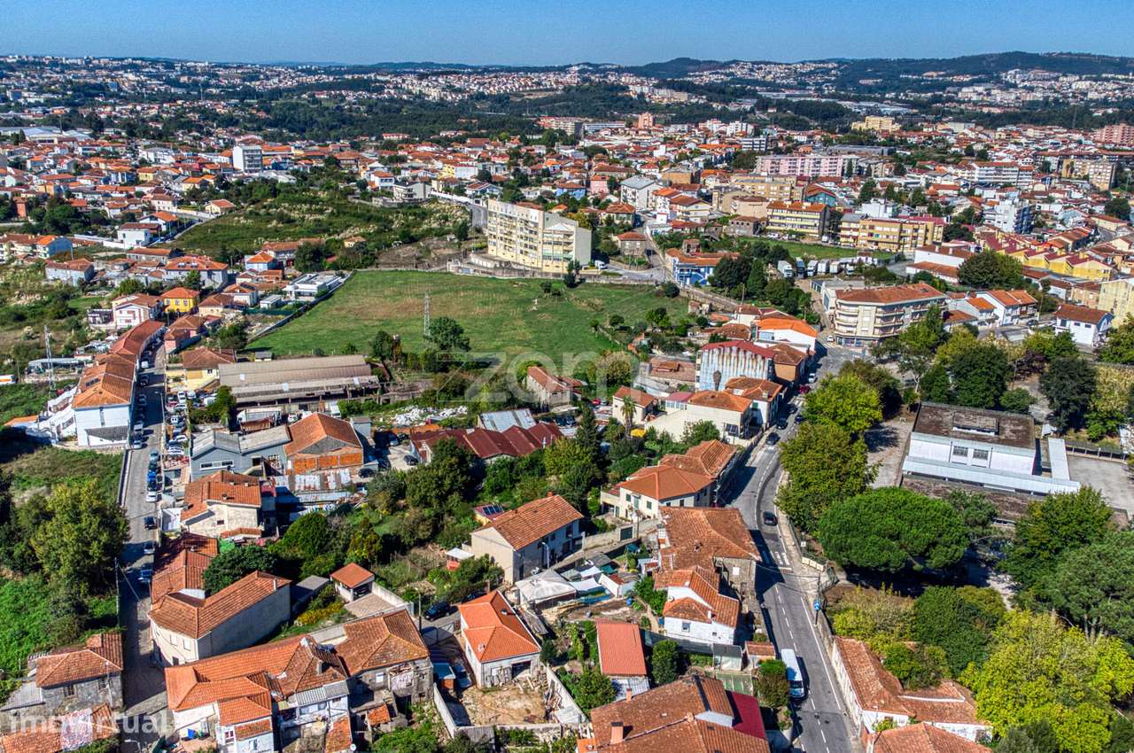 Moradia Bifamiliar T2 transformado em T1 + T1| Valbom, Gondomar-24