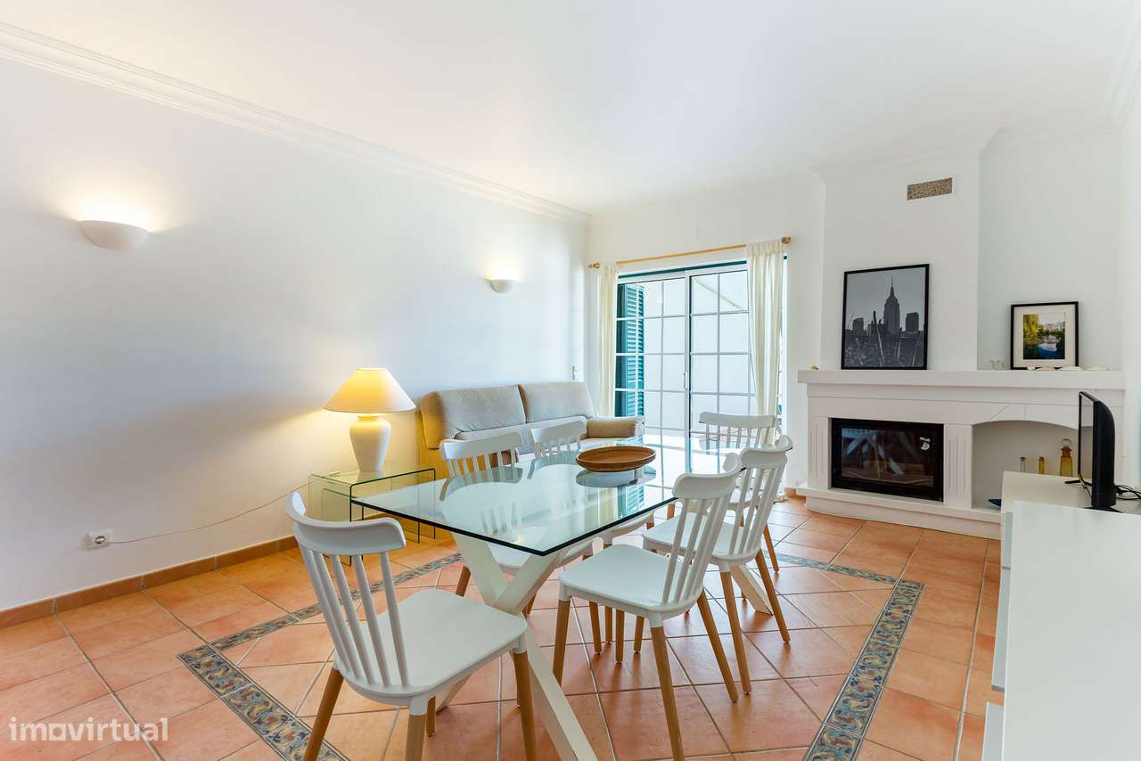 Fantástica moradia em banda a pé da praia-7