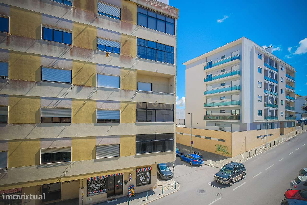 Apartamento T3 em Amora, Seixal - Vista para o Rio-23