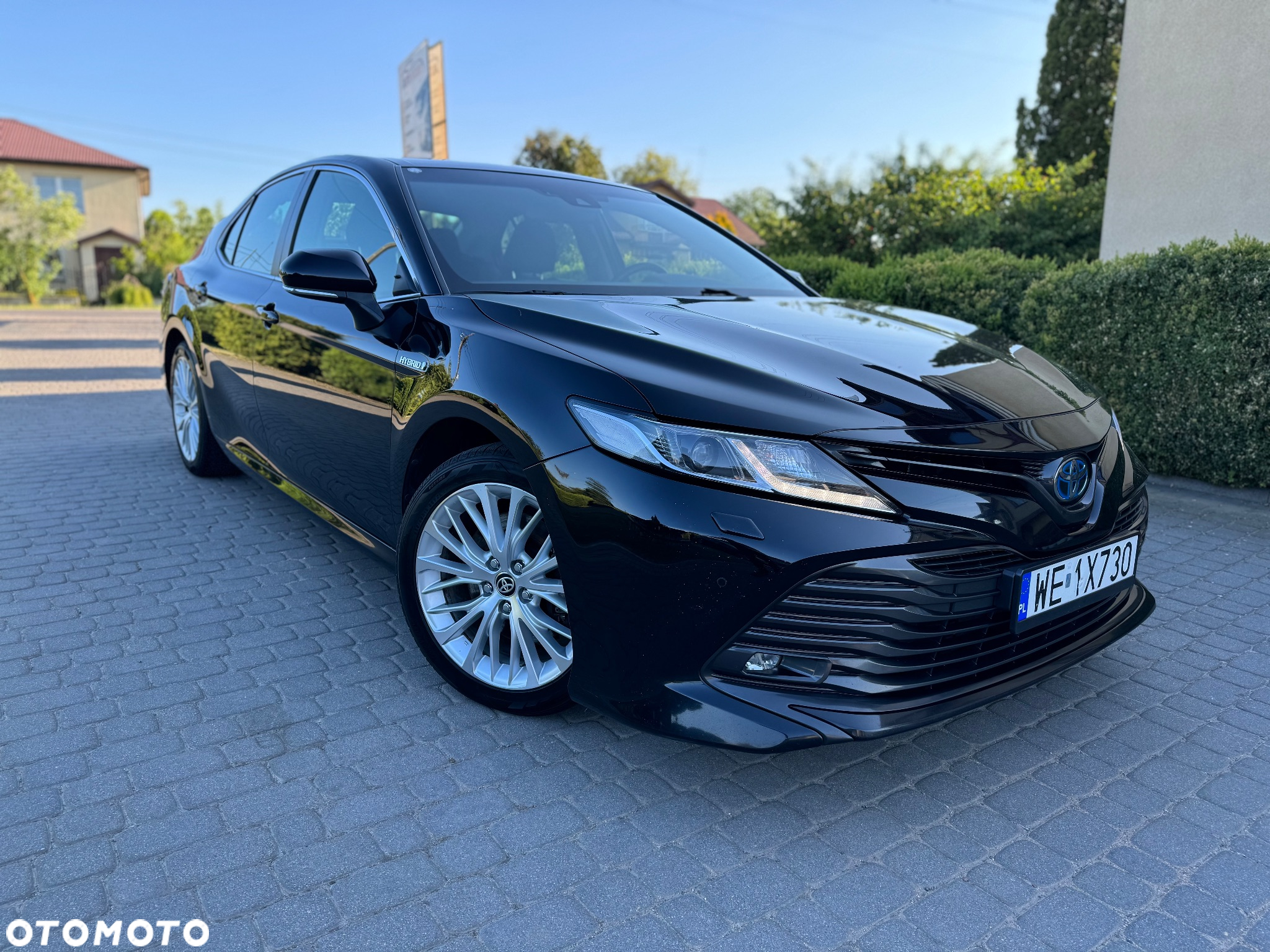 Toyota Camry - 6