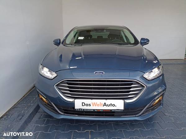 Ford Mondeo 2.0 HEV Titanium - 37