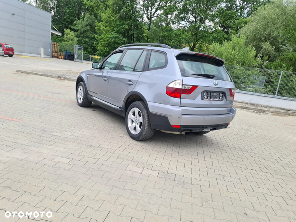 BMW X3 2.0d - 6