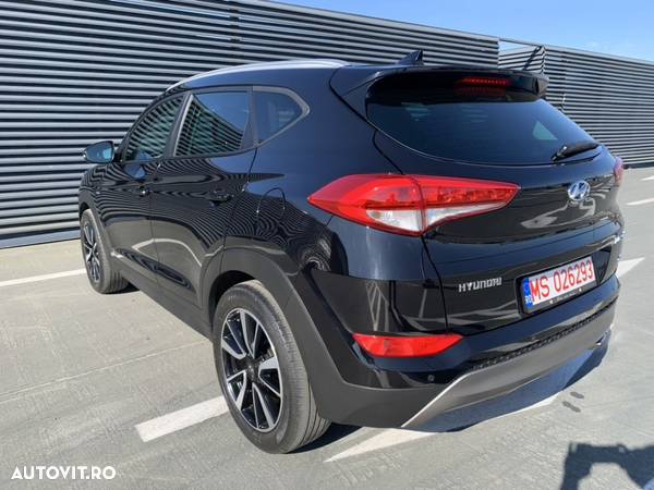 Hyundai Tucson - 12