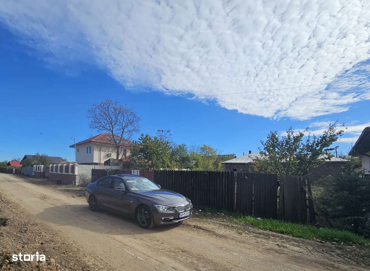 Teren de vânzare Tunari  Str Avram Iancu - Imagine principală: 2/5