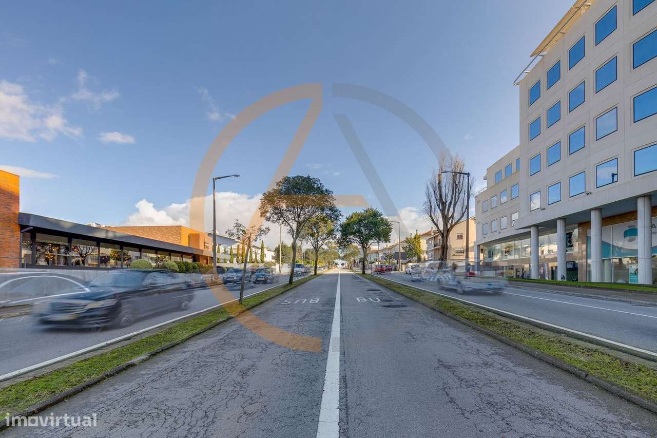 Espaço Comercial | Av. da Boavista - Grande imagem: 4/13
