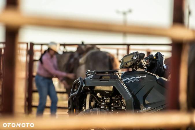 Polaris Sportsman - 12