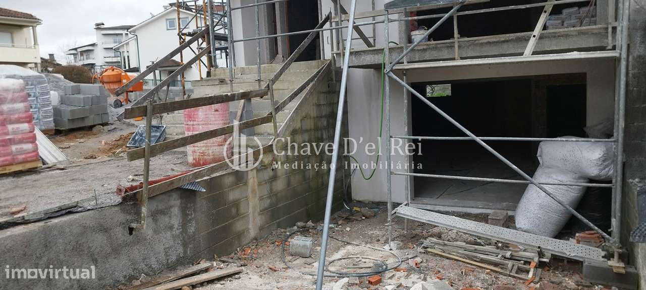 Moradia em Banda T3 Venda em Viseu,Viseu - Grande imagem: 3/26