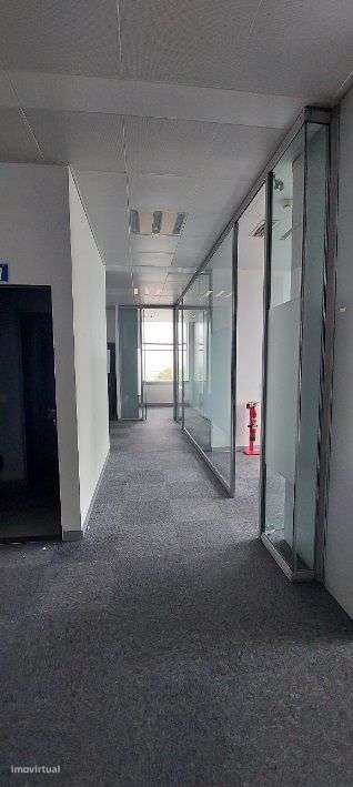 Escritório com 82m2 Arrábida Shopping Vila Nova de Gaia - Grande imagem: 5/7