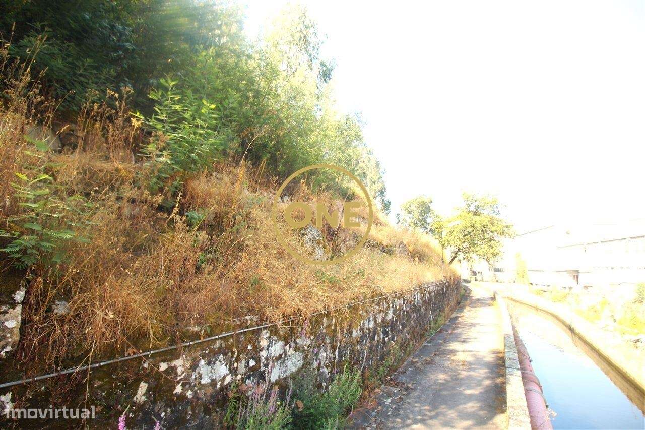 Moradia para Restauro em Aves - Grande imagem: 4/6