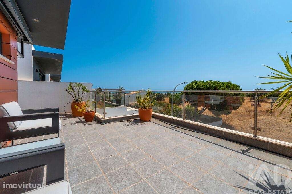 Casa / Villa T3 em Moncarapacho e Fuseta de 126,00 m2 - Grande imagem: 1/28