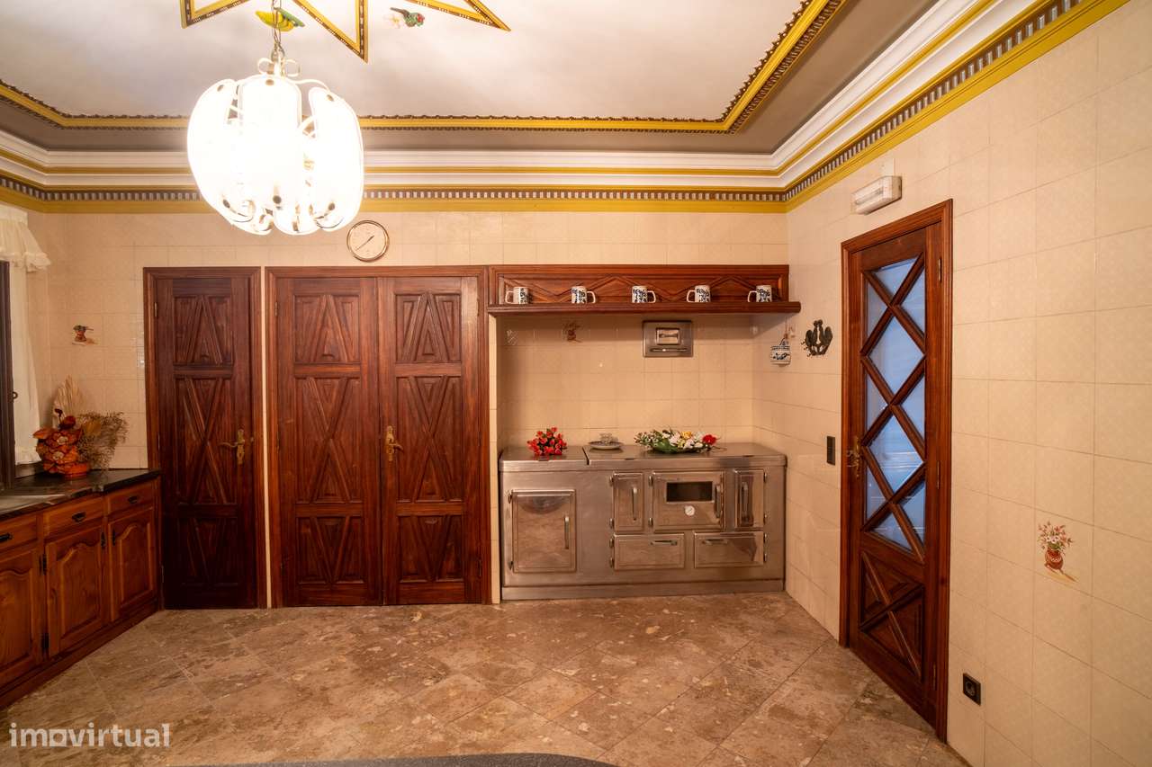 Moradia T7 com jardim e garagem – Vila de Punhe, Viana do Castelo-9