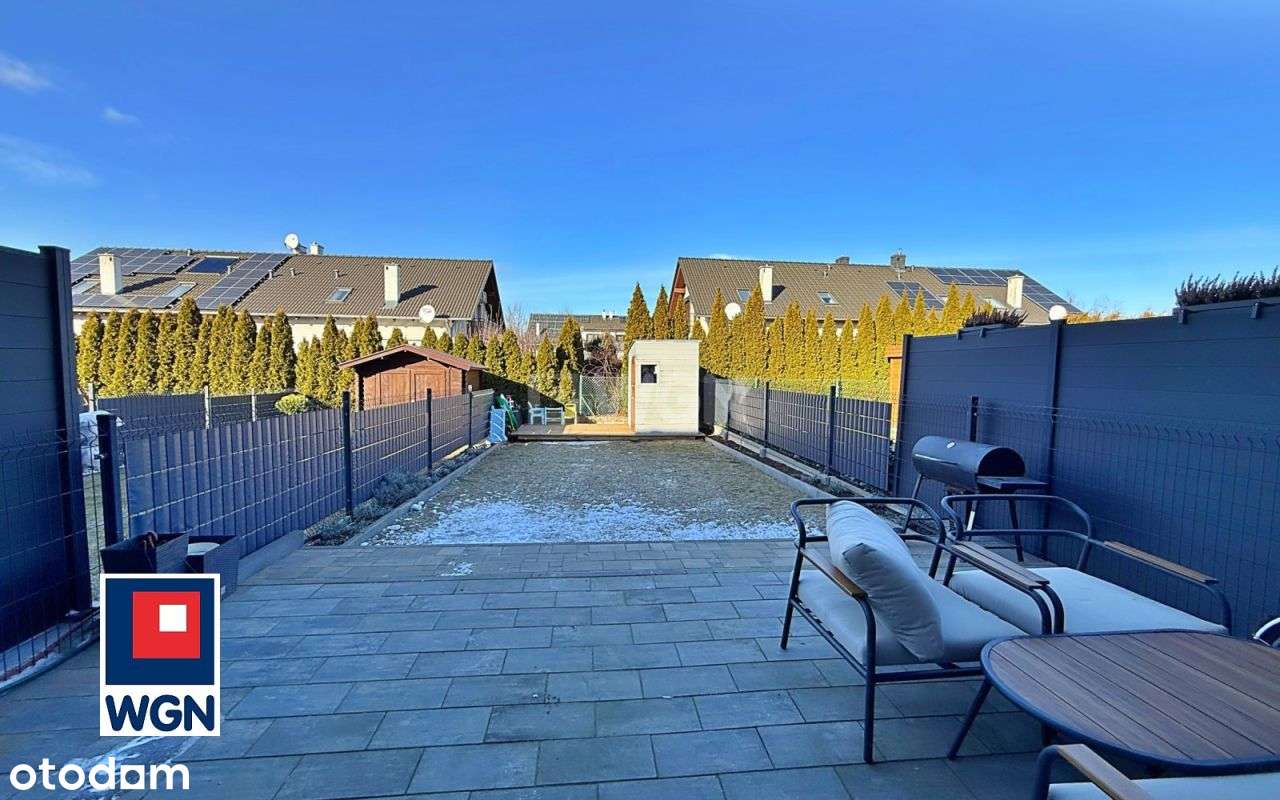 Nowoczesny szeregowiec | Bermudy | Gotowy do wprow-17