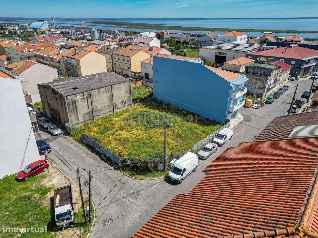 Lote de Terreno Urbano em São João da Talha com 600 m2 | Potencial par-5