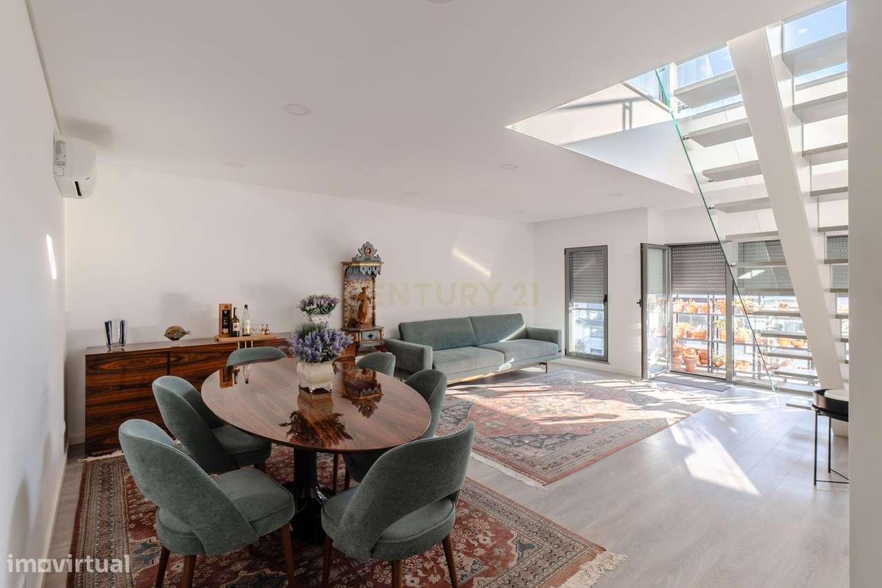 Duplex Exclusivo com Vista Panorâmica – Quinta de Santa Teresa - Grande imagem: 4/60