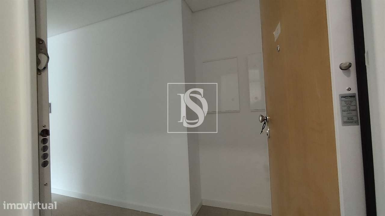 Apartamento T2 Venda em Esgueira,Aveiro-25