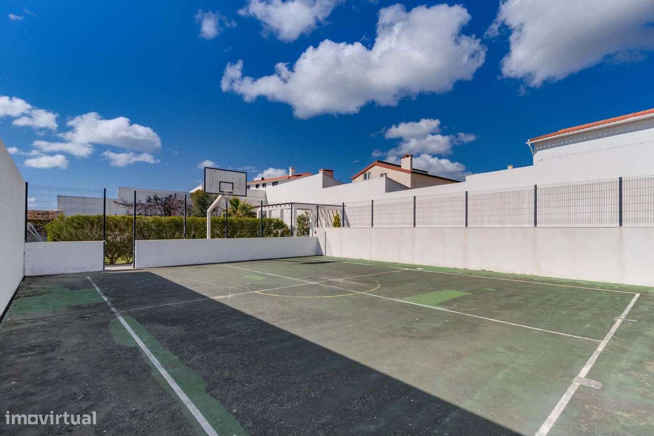 Moradia T6 com Piscina aquecida, Court de Ténis e Jardim na Lourinhã –-44