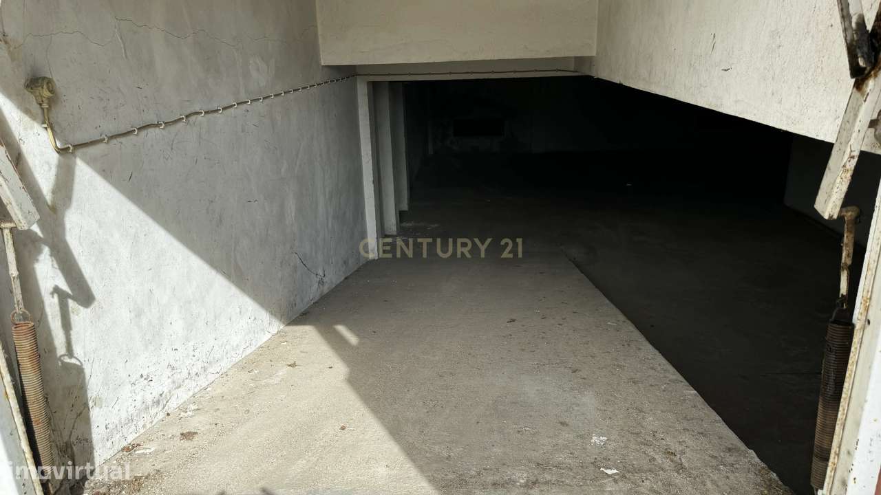 Armazém na Quinta de Santa Eugénia em Viseu - Grande imagem: 4/10