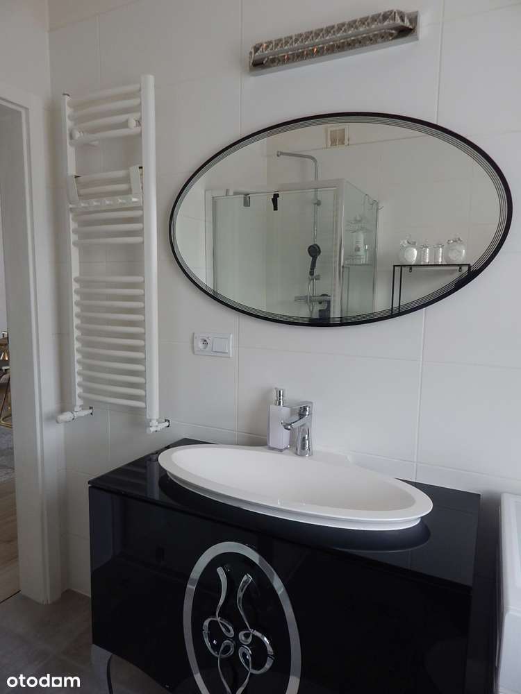 nieduży dom w ciekawym miejscu-4