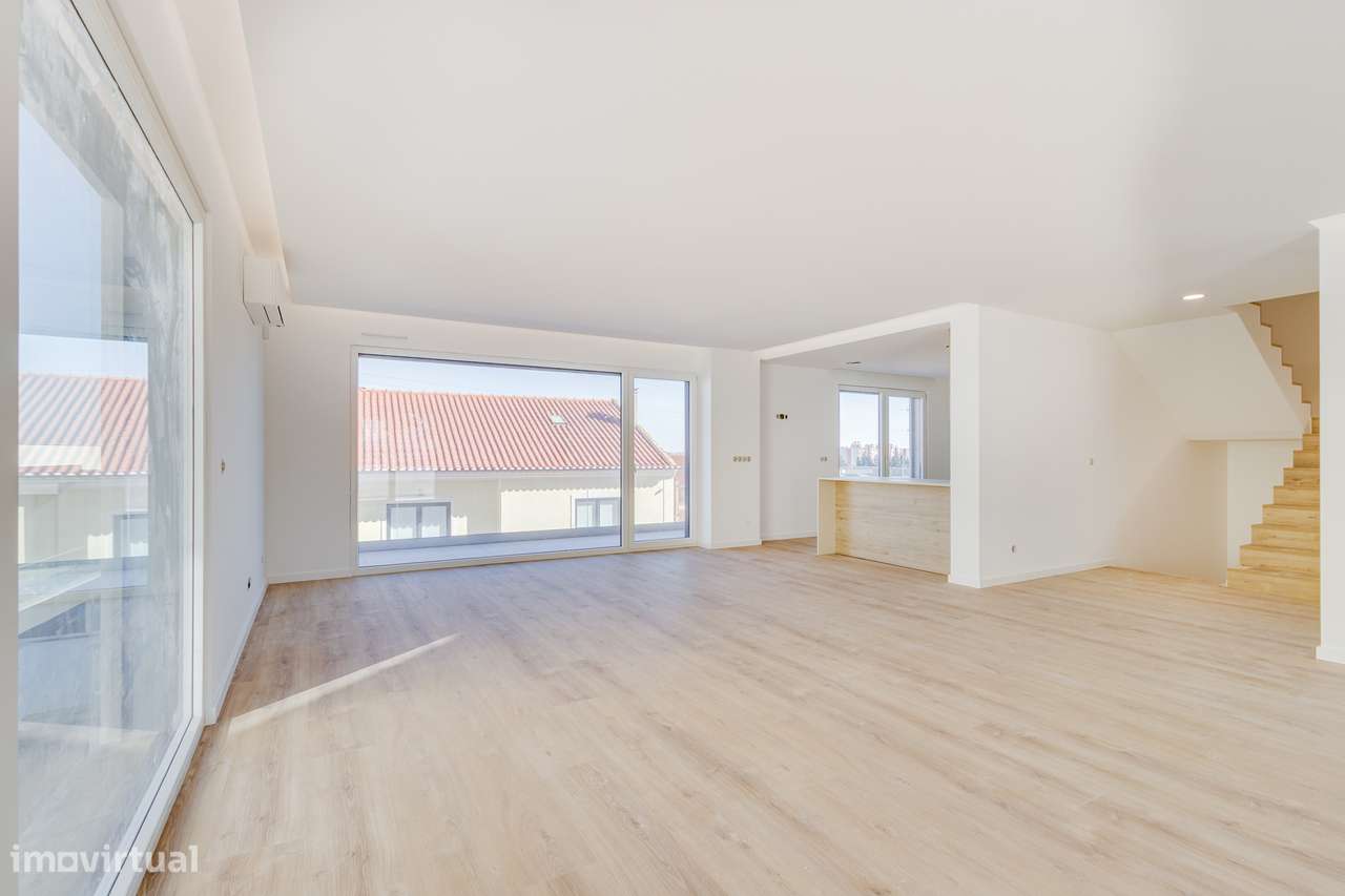 MORADIA DE LUXO COM VISTA RIO | T4 | SANTA IRIA DA AZÓIA - Grande imagem: 5/59