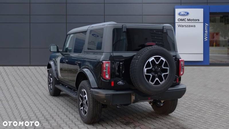 Ford Bronco - 7