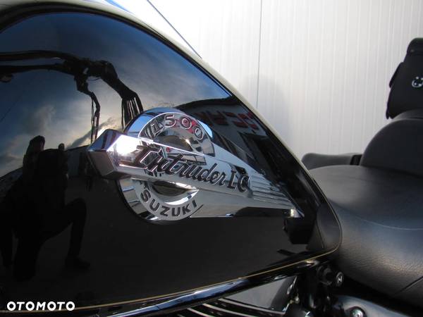 Suzuki Intruder - 21